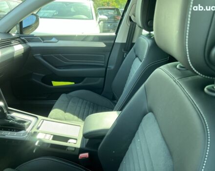 Фольксваген Пассат, объемом двигателя 2 л и пробегом 1 тыс. км за 50536 $, фото 26 на Automoto.ua