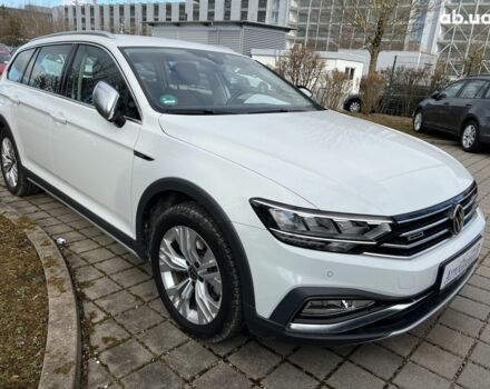 Фольксваген Пассат, объемом двигателя 2 л и пробегом 1 тыс. км за 54123 $, фото 6 на Automoto.ua