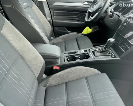 Фольксваген Пассат, объемом двигателя 2 л и пробегом 1 тыс. км за 54123 $, фото 21 на Automoto.ua