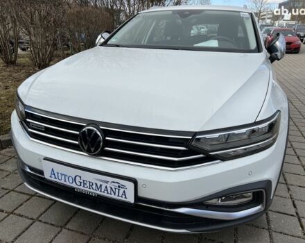 Фольксваген Пассат, объемом двигателя 2 л и пробегом 1 тыс. км за 54123 $, фото 14 на Automoto.ua