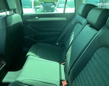 Фольксваген Пассат, объемом двигателя 2 л и пробегом 1 тыс. км за 50536 $, фото 25 на Automoto.ua