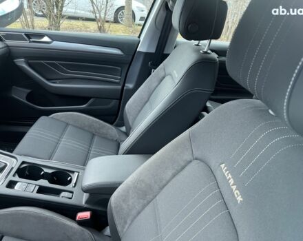 Фольксваген Пассат, объемом двигателя 2 л и пробегом 1 тыс. км за 54123 $, фото 17 на Automoto.ua