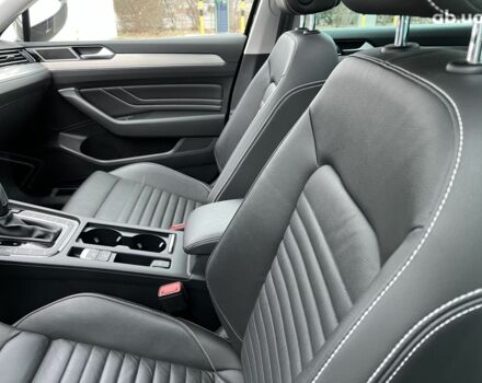 Фольксваген Пассат, объемом двигателя 2 л и пробегом 2 тыс. км за 59339 $, фото 27 на Automoto.ua