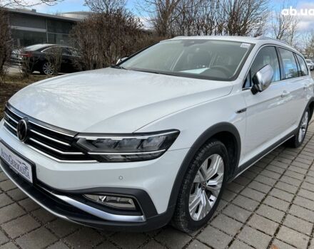 Фольксваген Пассат, объемом двигателя 2 л и пробегом 1 тыс. км за 54123 $, фото 2 на Automoto.ua