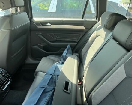 Фольксваген Пассат, объемом двигателя 2 л и пробегом 0 тыс. км за 51514 $, фото 13 на Automoto.ua