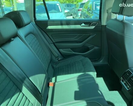 Фольксваген Пассат, объемом двигателя 2 л и пробегом 1 тыс. км за 50536 $, фото 17 на Automoto.ua