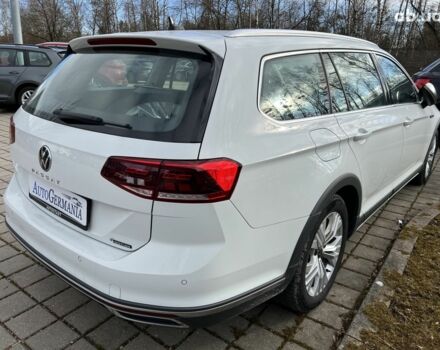 Фольксваген Пассат, объемом двигателя 2 л и пробегом 1 тыс. км за 54123 $, фото 9 на Automoto.ua