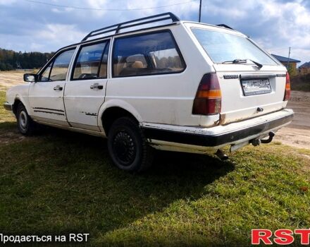 Фольксваген Пассат, объемом двигателя 1.6 л и пробегом 200 тыс. км за 850 $, фото 2 на Automoto.ua