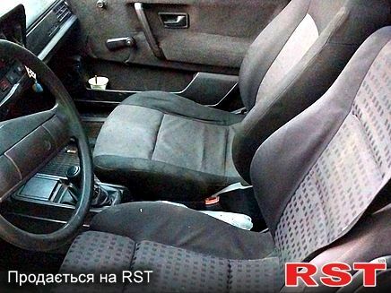 Фольксваген Пассат, объемом двигателя 1.6 л и пробегом 300 тыс. км за 1200 $, фото 2 на Automoto.ua