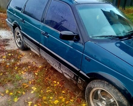 Фольксваген Пассат, объемом двигателя 1.8 л и пробегом 100 тыс. км за 1400 $, фото 1 на Automoto.ua