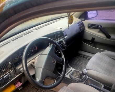 Фольксваген Пассат, объемом двигателя 1.8 л и пробегом 100 тыс. км за 1400 $, фото 4 на Automoto.ua