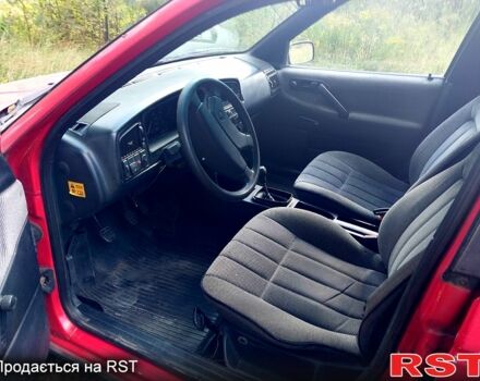 Фольксваген Пассат, об'ємом двигуна 1.8 л та пробігом 366 тис. км за 950 $, фото 3 на Automoto.ua