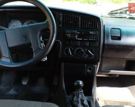 Фольксваген Пассат, объемом двигателя 1.8 л и пробегом 400 тыс. км за 2700 $, фото 20 на Automoto.ua