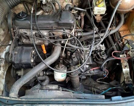 Фольксваген Пассат, объемом двигателя 1.8 л и пробегом 250 тыс. км за 950 $, фото 5 на Automoto.ua