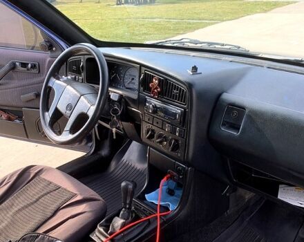 Фольксваген Пассат, объемом двигателя 1.8 л и пробегом 0 тыс. км за 1500 $, фото 3 на Automoto.ua