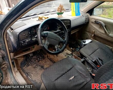 Фольксваген Пассат, объемом двигателя 1.9 л и пробегом 400 тыс. км за 850 $, фото 5 на Automoto.ua