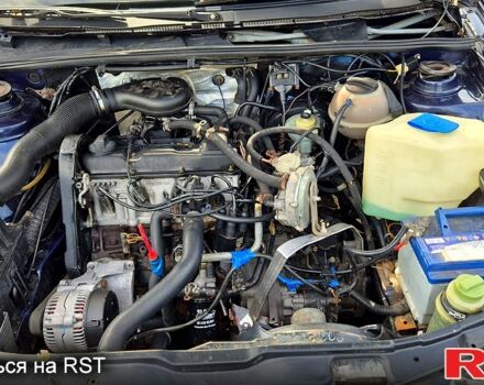 Фольксваген Пассат, об'ємом двигуна 1.8 л та пробігом 350 тис. км за 1500 $, фото 6 на Automoto.ua