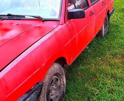 Фольксваген Пассат, объемом двигателя 1.8 л и пробегом 0 тыс. км за 300 $, фото 4 на Automoto.ua