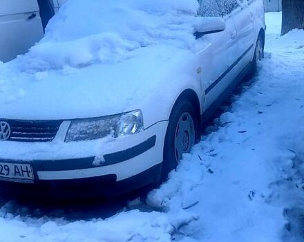 Фольксваген Пассат, об'ємом двигуна 1.6 л та пробігом 290 тис. км за 2850 $, фото 6 на Automoto.ua