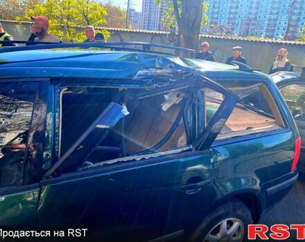 Фольксваген Пассат, объемом двигателя 1.8 л и пробегом 320 тыс. км за 1800 $, фото 3 на Automoto.ua