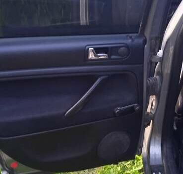 Фольксваген Пассат, об'ємом двигуна 1.9 л та пробігом 261 тис. км за 4000 $, фото 5 на Automoto.ua