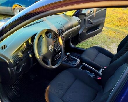 Фольксваген Пассат, объемом двигателя 1.6 л и пробегом 156 тыс. км за 5200 $, фото 3 на Automoto.ua