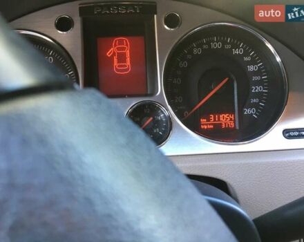 Фольксваген Пассат, объемом двигателя 1.98 л и пробегом 311 тыс. км за 4000 $, фото 10 на Automoto.ua