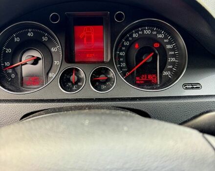 Фольксваген Пассат 2006 в Лубнах на Automoto.ua Фольксваген Пассат, объемом двигателя 1.6 л и пробегом 231 тыс. км за 5699 $, фото 5 на Automoto.ua