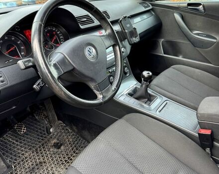 Фольксваген Пассат 2006 в Лубнах на Automoto.ua Фольксваген Пассат, объемом двигателя 1.6 л и пробегом 231 тыс. км за 5699 $, фото 4 на Automoto.ua