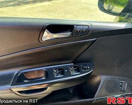 Фольксваген Пассат, объемом двигателя 2 л и пробегом 263 тыс. км за 6200 $, фото 8 на Automoto.ua