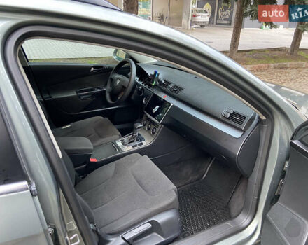 Фольксваген Пассат, объемом двигателя 2 л и пробегом 295 тыс. км за 5000 $, фото 6 на Automoto.ua