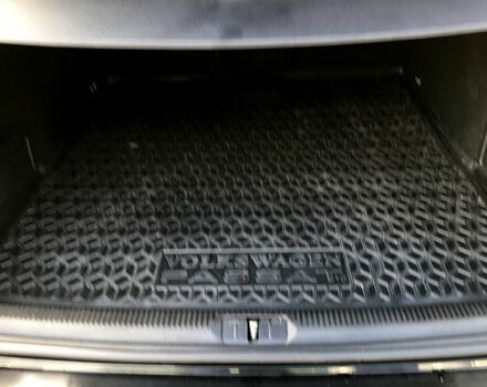 Фольксваген Пассат, объемом двигателя 1.6 л и пробегом 297 тыс. км за 5755 $, фото 5 на Automoto.ua