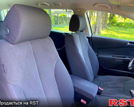 Фольксваген Пассат, объемом двигателя 1.6 л и пробегом 174 тыс. км за 6100 $, фото 7 на Automoto.ua