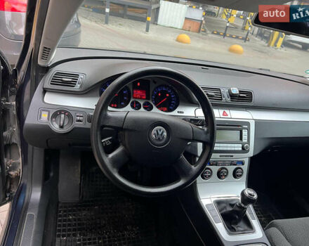 Фольксваген Пассат, об'ємом двигуна 1.8 л та пробігом 214 тис. км за 6777 $, фото 18 на Automoto.ua