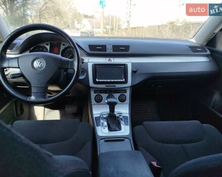 Фольксваген Пассат, объемом двигателя 1.8 л и пробегом 206 тыс. км за 6094 $, фото 5 на Automoto.ua