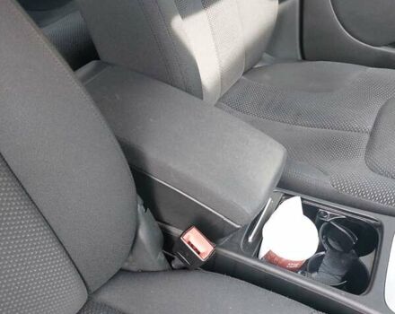 Фольксваген Пассат, об'ємом двигуна 2 л та пробігом 277 тис. км за 8900 $, фото 8 на Automoto.ua