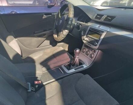 Фольксваген Пассат 2009 в Корсунь-Шевченковском на Automoto.ua Фольксваген Пассат, объемом двигателя 1.97 л и пробегом 280 тыс. км за 6500 $, фото 4 на Automoto.ua