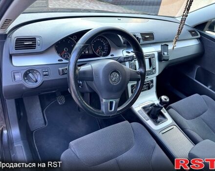 Фольксваген Пассат, объемом двигателя 1.6 л и пробегом 218 тыс. км за 8300 $, фото 10 на Automoto.ua