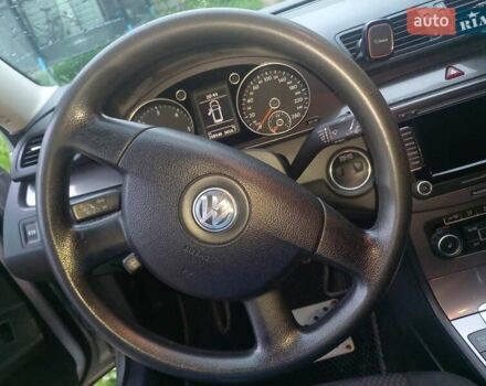 Фольксваген Пассат, об'ємом двигуна 2 л та пробігом 208 тис. км за 7650 $, фото 16 на Automoto.ua