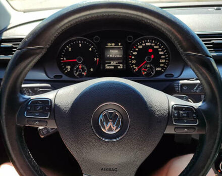 Фольксваген Пассат, объемом двигателя 2 л и пробегом 303 тыс. км за 11000 $, фото 17 на Automoto.ua