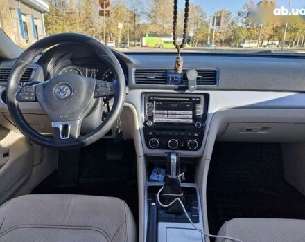 Фольксваген Пассат, об'ємом двигуна 2.5 л та пробігом 213 тис. км за 8499 $, фото 17 на Automoto.ua