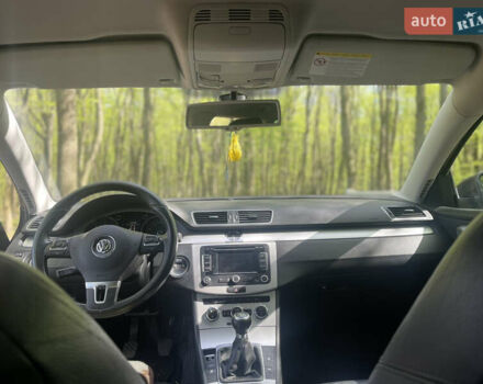 Фольксваген Пассат, об'ємом двигуна 1.6 л та пробігом 266 тис. км за 9200 $, фото 16 на Automoto.ua
