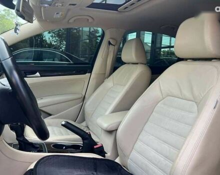 Фольксваген Пассат, об'ємом двигуна 2 л та пробігом 141 тис. км за 13400 $, фото 10 на Automoto.ua