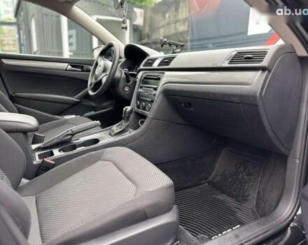 Фольксваген Пассат, объемом двигателя 2.5 л и пробегом 128 тыс. км за 10990 $, фото 8 на Automoto.ua