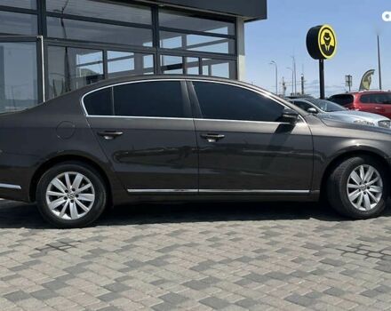 Фольксваген Пассат, об'ємом двигуна 2 л та пробігом 276 тис. км за 12500 $, фото 7 на Automoto.ua