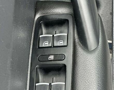 Фольксваген Пассат, объемом двигателя 2.5 л и пробегом 128 тыс. км за 10990 $, фото 14 на Automoto.ua