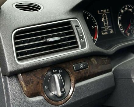 Фольксваген Пассат, об'ємом двигуна 2 л та пробігом 259 тис. км за 12300 $, фото 8 на Automoto.ua