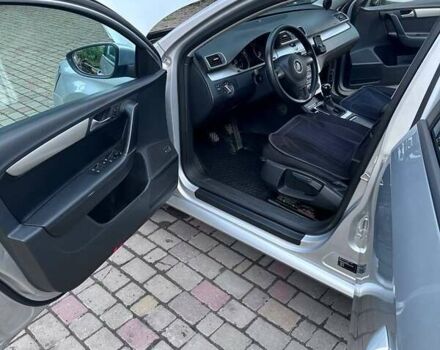 Фольксваген Пассат, об'ємом двигуна 1.6 л та пробігом 235 тис. км за 10500 $, фото 5 на Automoto.ua
