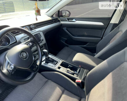 Фольксваген Пассат, объемом двигателя 1.97 л и пробегом 240 тыс. км за 16999 $, фото 16 на Automoto.ua