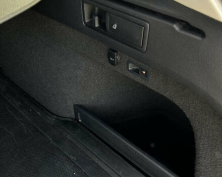 Фольксваген Пассат, объемом двигателя 1.97 л и пробегом 240 тыс. км за 16999 $, фото 6 на Automoto.ua